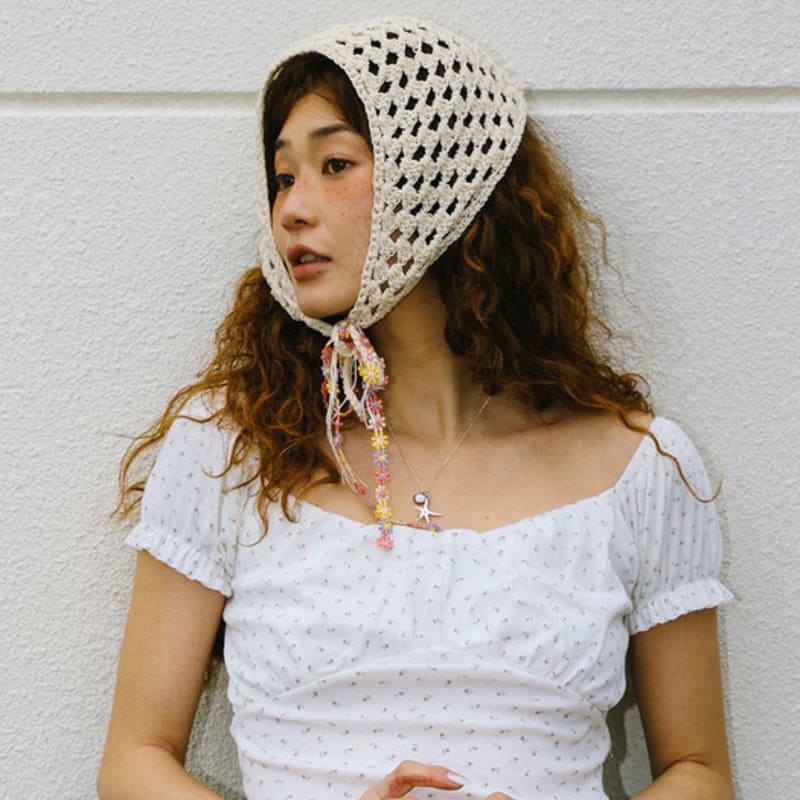 Naked Surf Club Flower Crochet Bonnet (Beige)