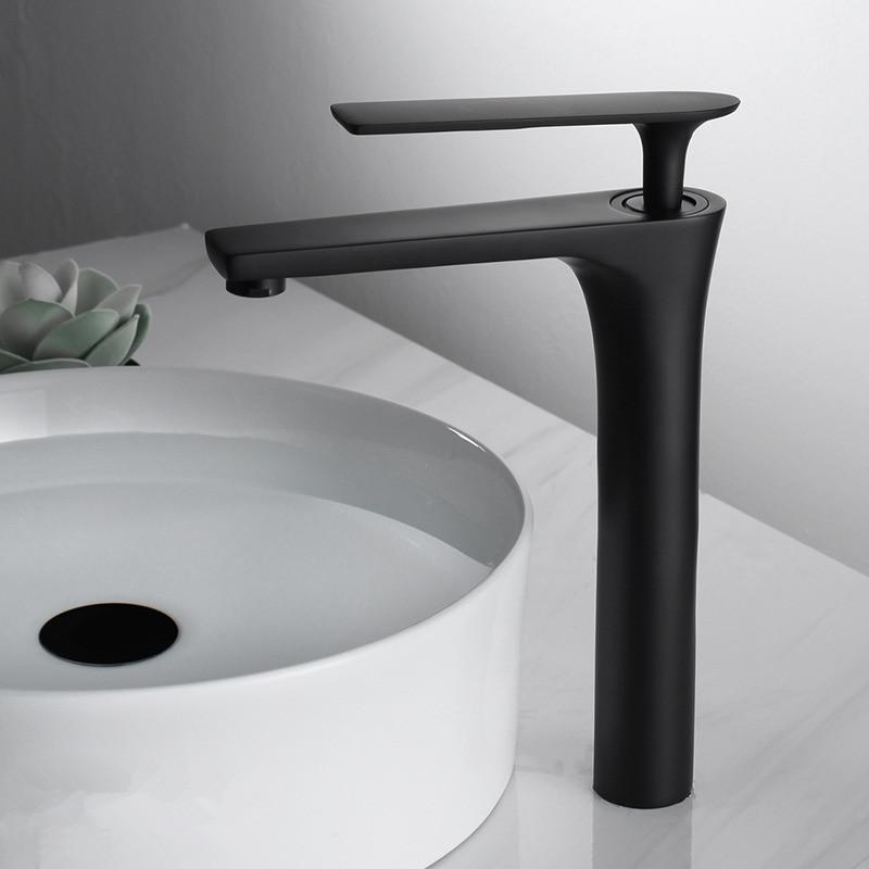 Tuqiu Bathroom Faucet Brushed Gold Brass Bathroom Basin Faucet Cold And Hot Water Mixer Sink Tap Deck Mounted Black/ChromeTap