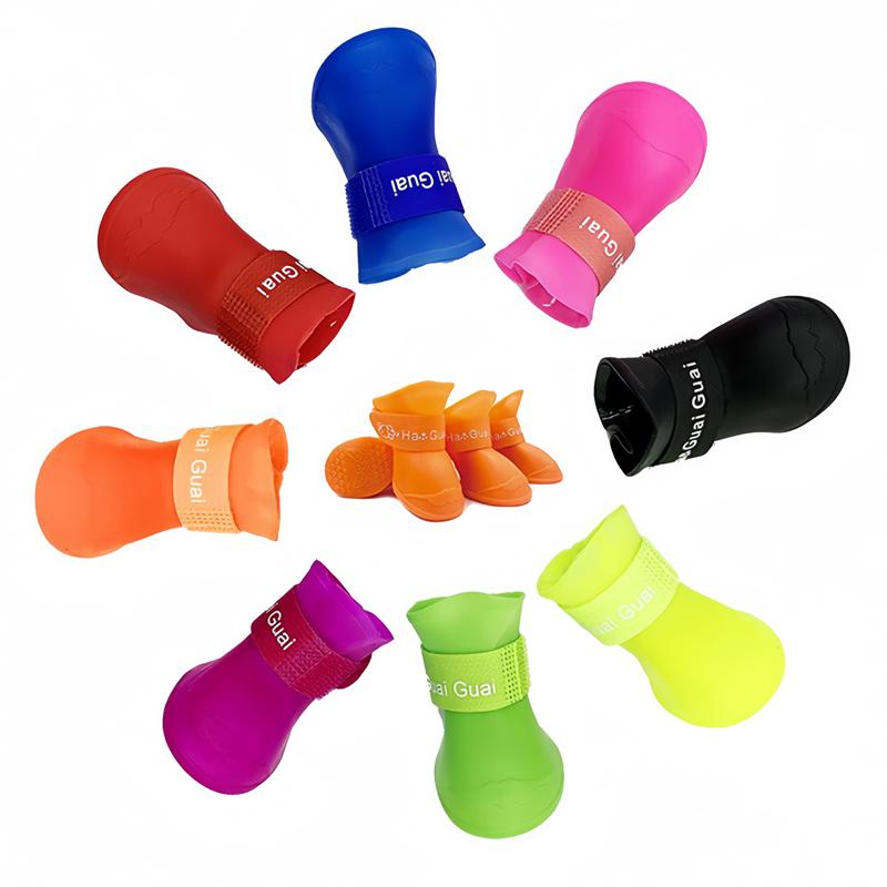 4pcs/Set Small Pet Dog Rain Shoes Anti Slip Waterproof Puppy Cat Shoe Rubber Boots for Outdoor Footwear Socks Pet Accessories