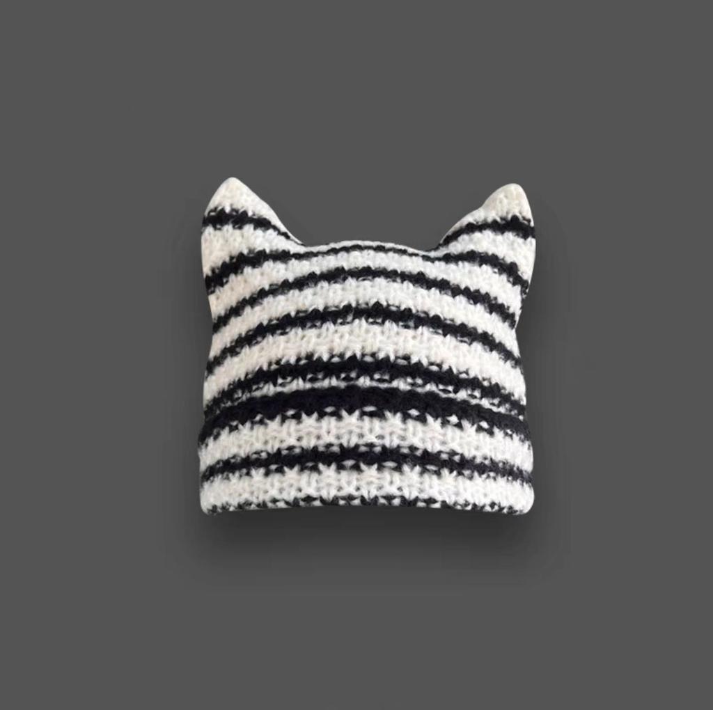 Nowa japońska czapka beanie Ins Mały Diabeł Pasiasta Dzianinowa Wełniana Czapka Jesień Zima Ciepła Urocza Uszy Kota Szpiczasta Pulower Damskie Czapki