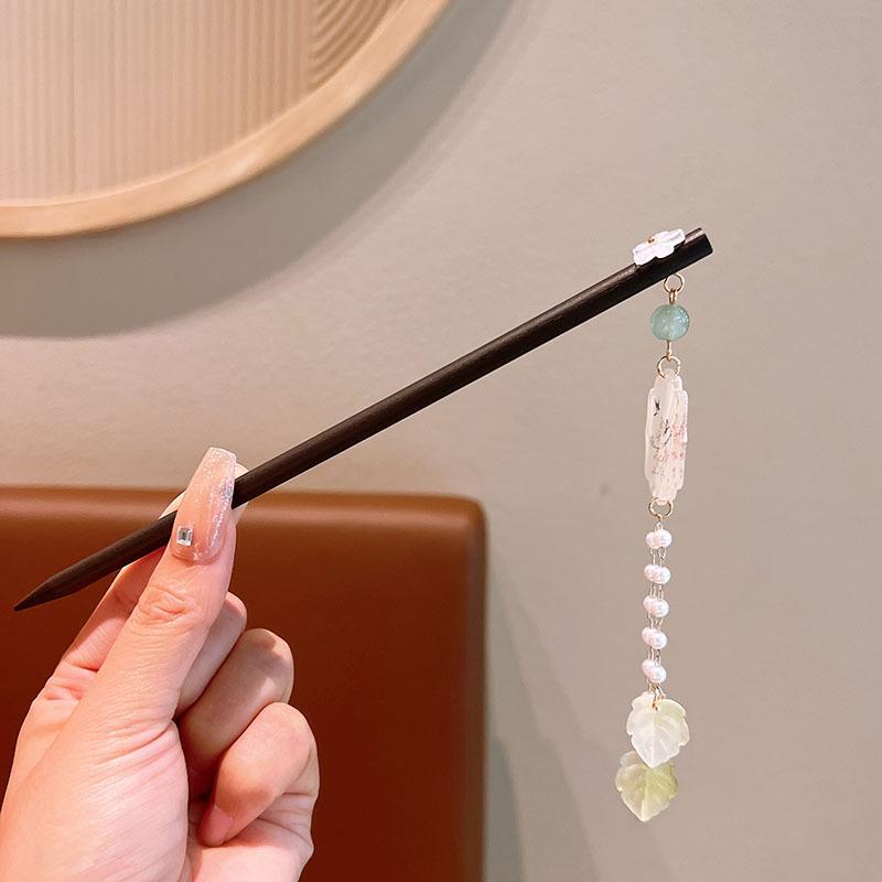 Exquisite Flower Tassel Wooden Hairpin Retro Chinese Style Handmade Floral Hair Stick Vintage Girls Women Hanfu Hair Accessories