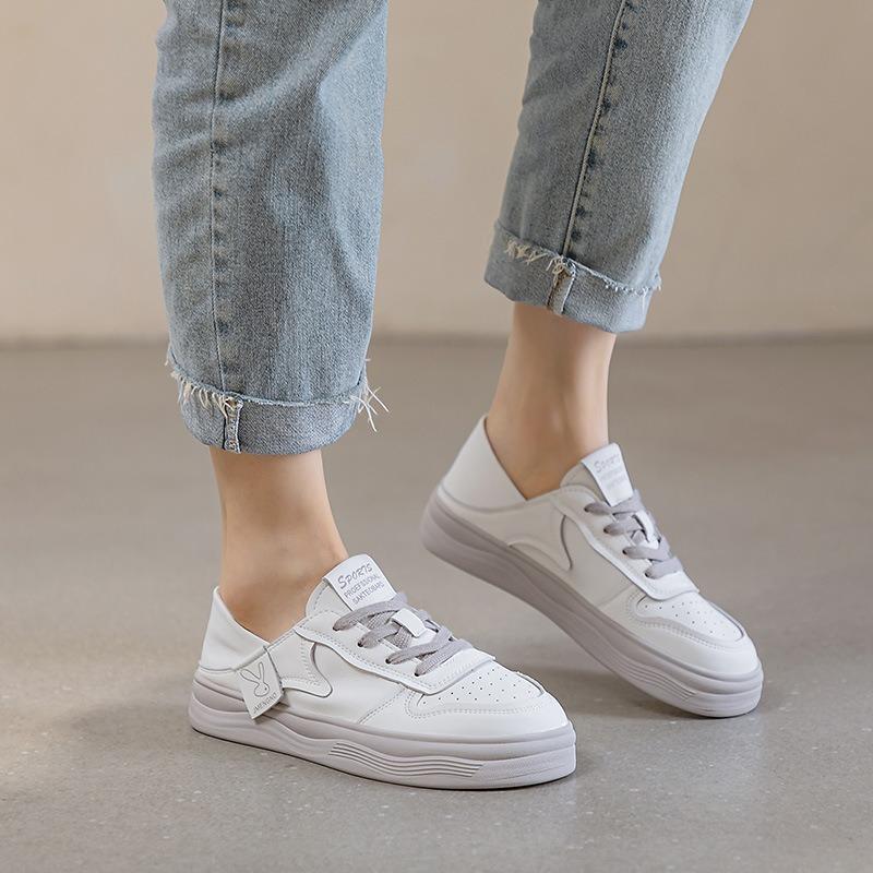 Flat white shoes women's spring and summer leather soft sole comfortable breathable casual dissolving shoes lightweight student board shoes