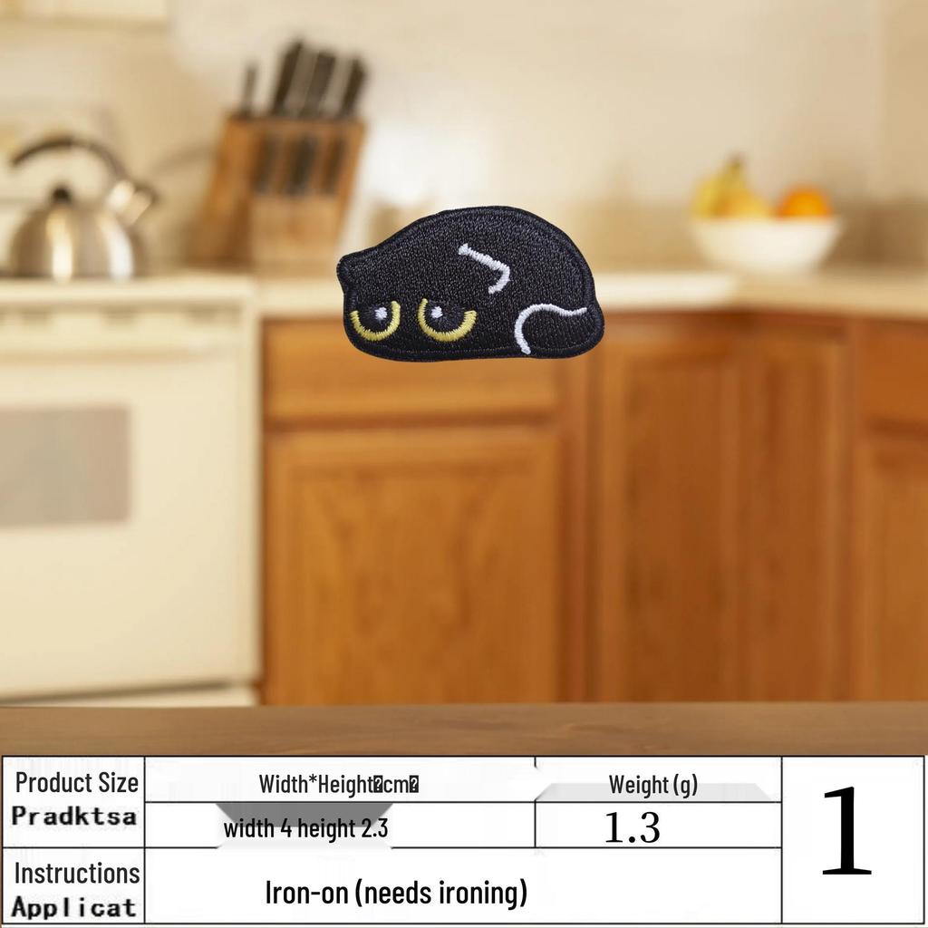 Cartoon Black Cat Embroidery Patch - Iron-On Clothing Repair Accessory