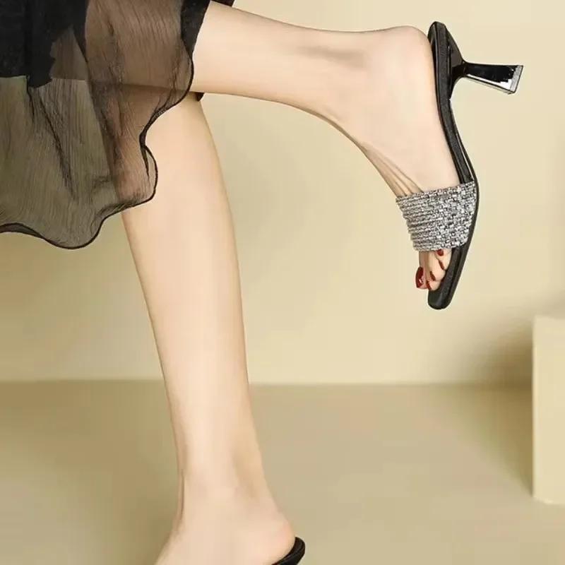 Women's Shoes Strong Sizes Modern Women's Slippers Hot Sale Elegant Slippers Woman Square Tip High Heels Outdoor Women's Sandals