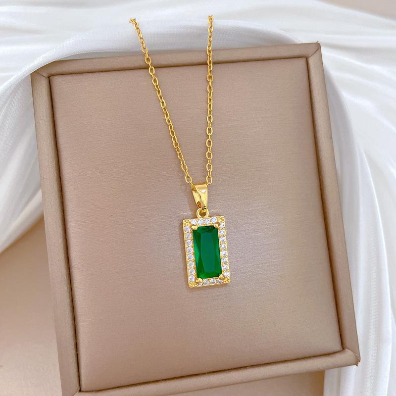 Titanium Steel, Green Small Square Light Luxury Temperament Gorgeous Full Diamond Necklace Women'S Versatile Collarbone Chain Titanium Steel Chain