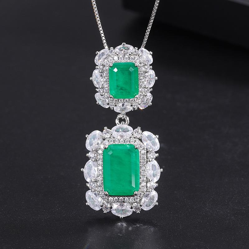 S925 Silver Needle Fashion Simulation Jewelry Accessories Set Emerald Three Piece Women