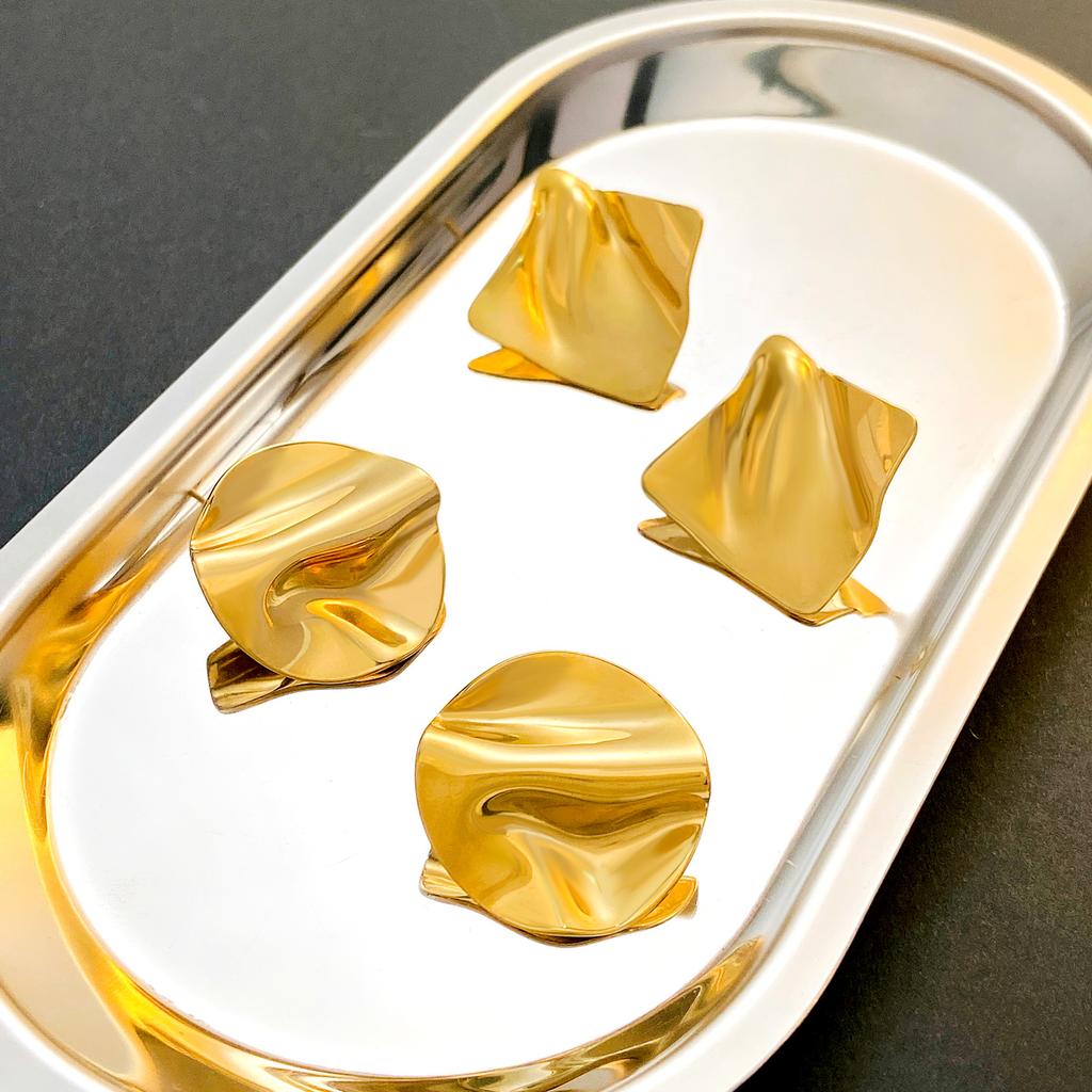 Nieuwe Geplooide Geometrische Oorbellen van Roestvrij Staal voor Vrouwen Verguld Retro Glanzende Onregelmatige Oor Accessoires Mode Sieraden