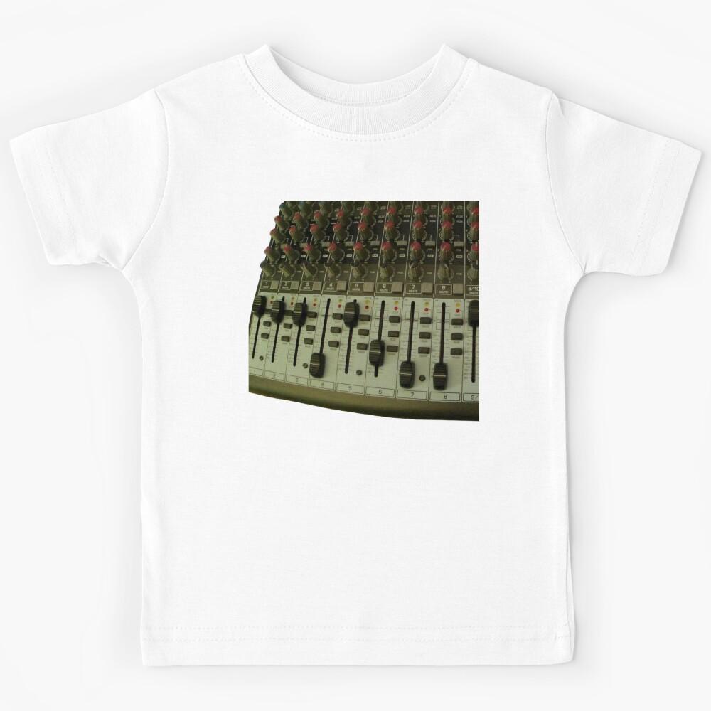 Music mixing console HD photo Kids T-Shirt 170