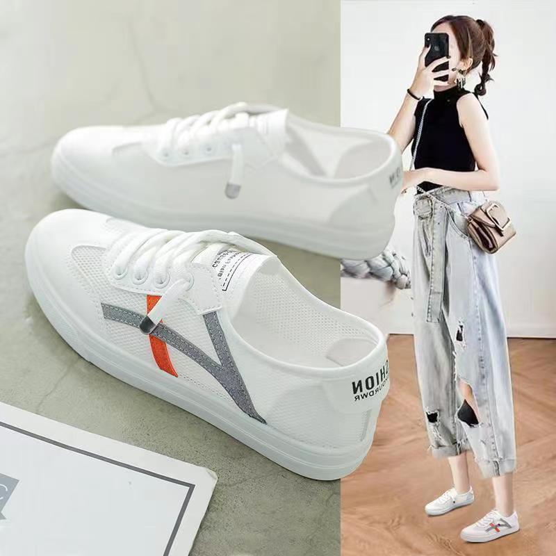 2025 Women's Lightweight White Mesh Casual Flat Shoes - Korean Style, Breathable, Summer All-Match Design.