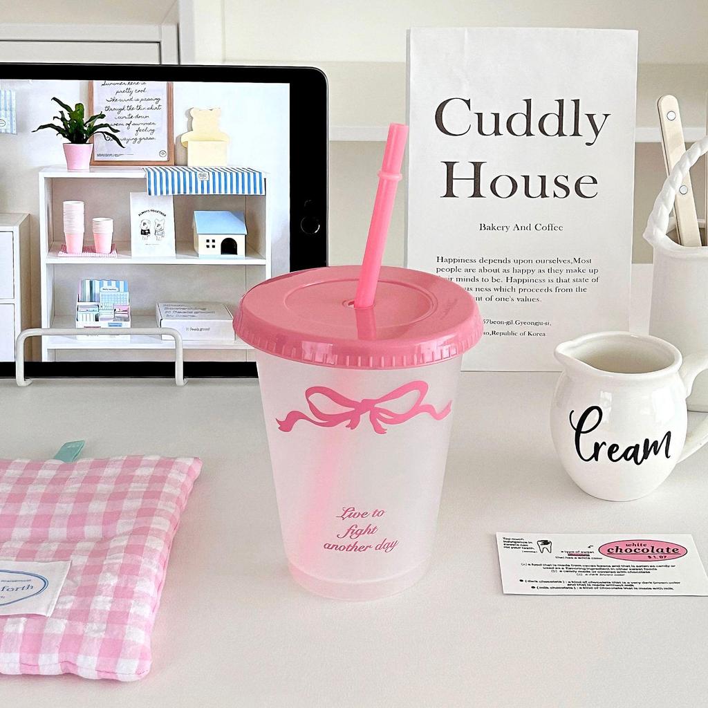 Girly Heart Large Capacity Straw Cup for Summer - Portable for Home, Travel, Milk Tea, Cold Drinks, Water, On-the-Go Use