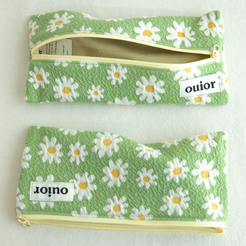 Плоский пенал «Маргаритка» (5 цветов) 1-2. marguerite green (topside zipper)