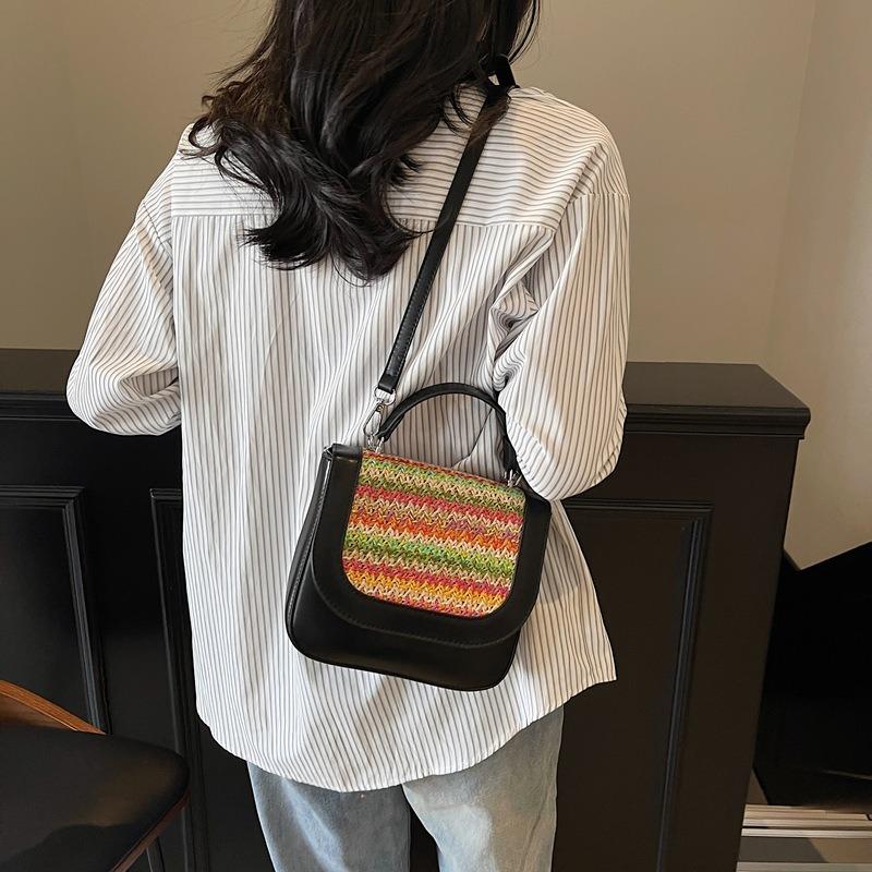 

Rainbow woven bag women s summer new casual armpit bag seaside beach bag shoulder bag messenger bag чорний