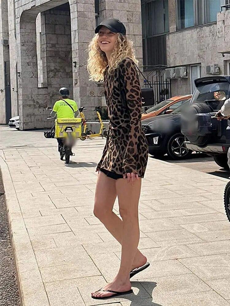 New Sexy Leopard Print One Piece Dress Women Casual Simple Round Neck Vintage Slim Clothing Female Fashion Design High Street Mini Dresses