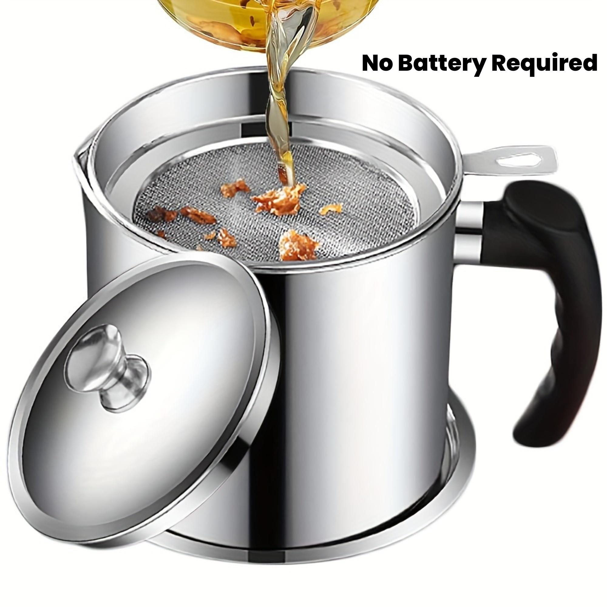 

47oz Stainless Steel Grease Keeper with Strainer. Includes Lid & Pouring Handle. Filter and Store Cooking Oil Easily,No Battery. білий