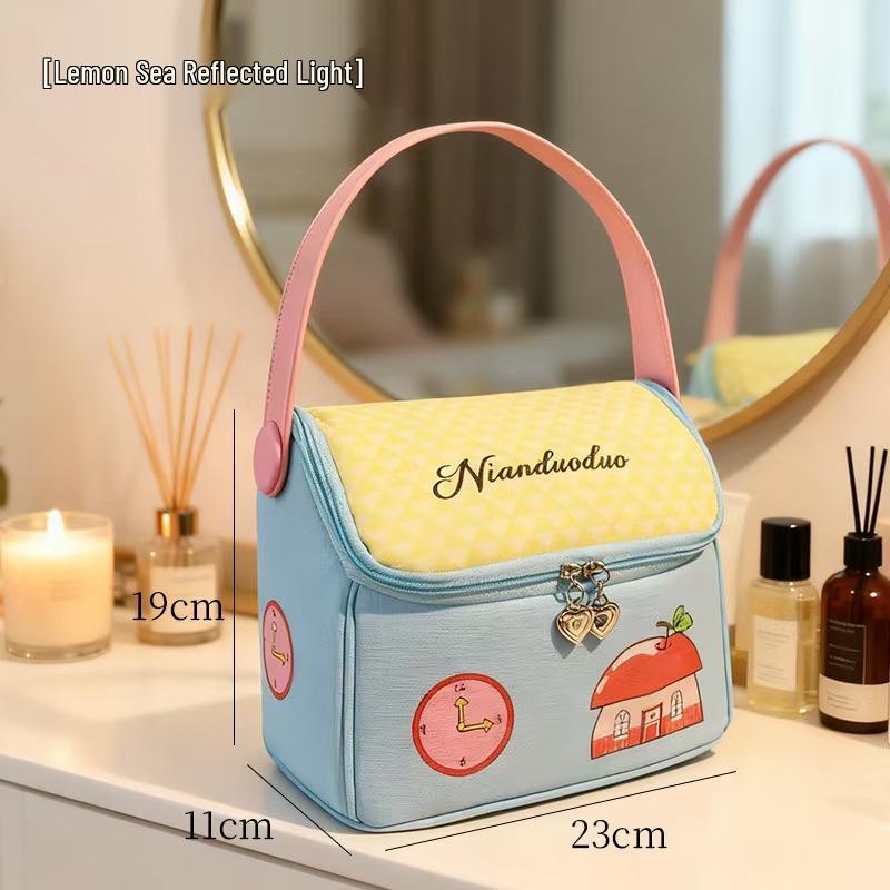 

Charming Large-Capacity Travel Makeup Bag with Multi-Compartment Storage