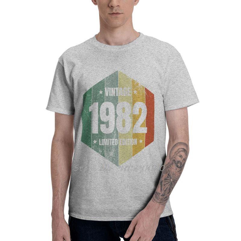 Vintage Legends Are Born In 1982 Tshirt Men Fashion Tee Tops Cotton T Shirt Old Birthday Tshirt Gift Harajuku Streetwear