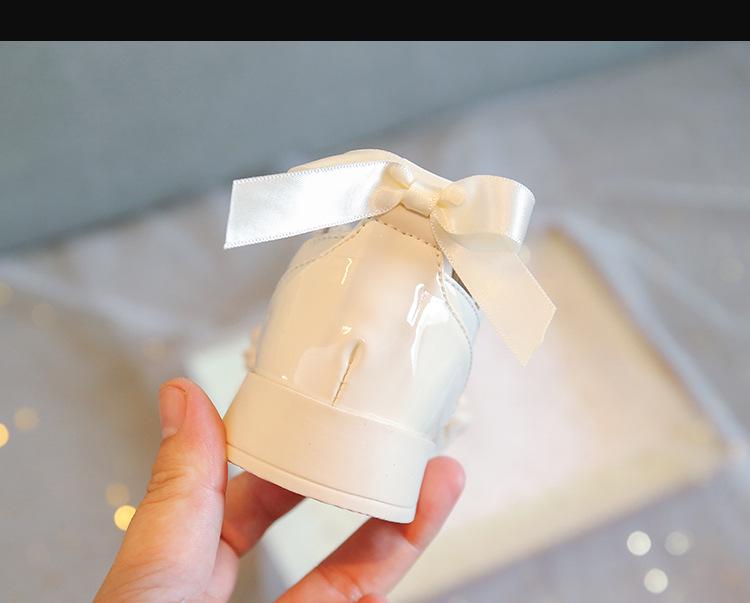 2022 Autumn Girls' Pearl Patent Leather Mary Jane Shoes - Soft Sole for Little Princess