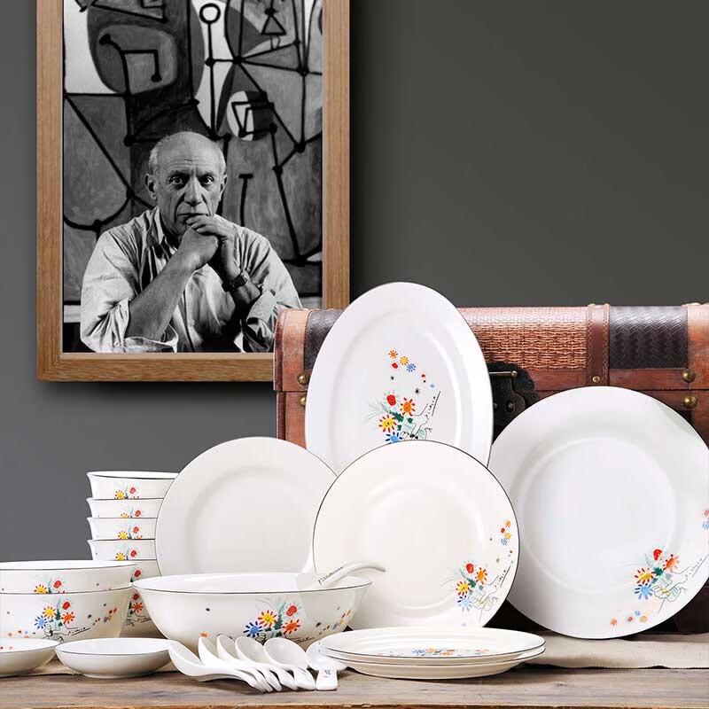 Picasso Friendship Flower 24-Piece Ceramic Dinnerware Set