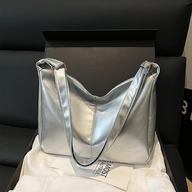 

2025 новая женская красивая большая вместимость досуг работа лето красивая персонализированная сумка-тоут сумка на плечо серебряный