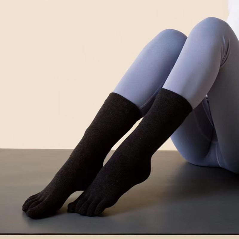 Damskie, solidne, kropkowane, gumowe, zimowe, długie, ciepłe, łydkowe, pięciopalczaste, do ćwiczeń na podłodze, do jogi, antypoślizgowe, bawełniane, w paski, sportowe, do pilatesu