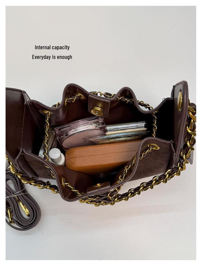 Hochwertige Wildleder-Ketten-Umhängetasche 2025 für Damen - Lässiger Herbst-Arbeitsweg