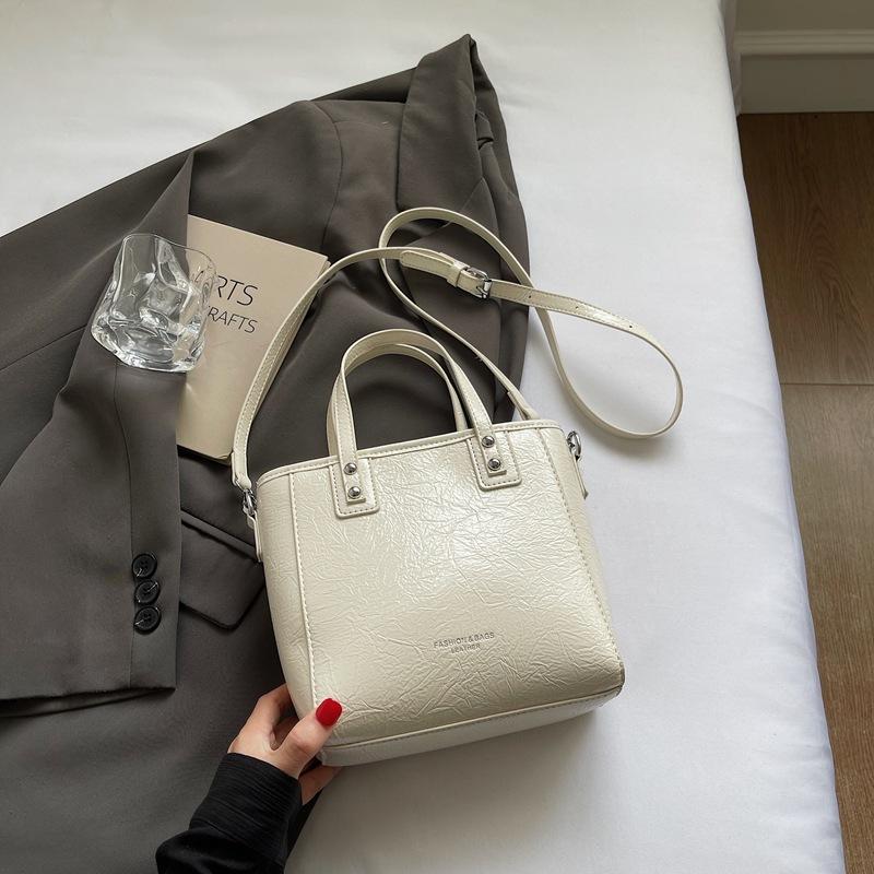 This Year's Popular Small Bag Women's  New Fashion Messenger Bag Portable Bucket Bag