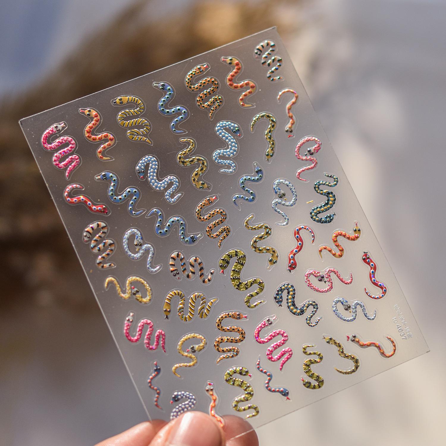 

Colorful Cartoon Flower Snake Nail Art Stickers,Self-Adhesive,Relief Nail Art Stickers,Quirky and Creative Playful Snake Pattern