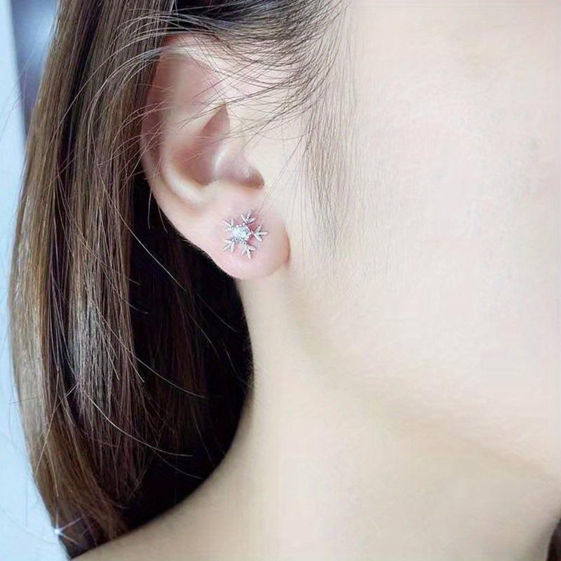 1 Paire de Boucles d'Oreilles Tendance, Boucles d'Oreilles Délicates Flocon de Neige de Noël Étincelantes en Zircon Synthétique, Boucles d'Oreilles Multifonctionnelles pour le Nouvel An