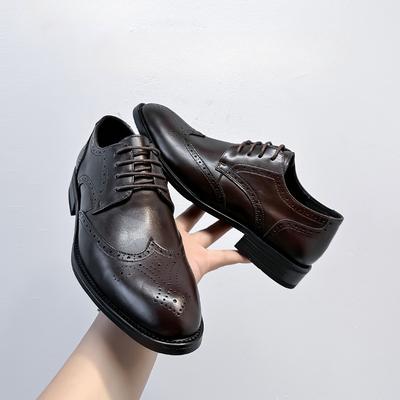 Scarpe Brogue da Uomo Stile Britannico Scarpe da Lavoro Classiche in Pelle Scarpe Eleganti con Design Traforato Oxford Scarpe da Cerimonia per Uomo