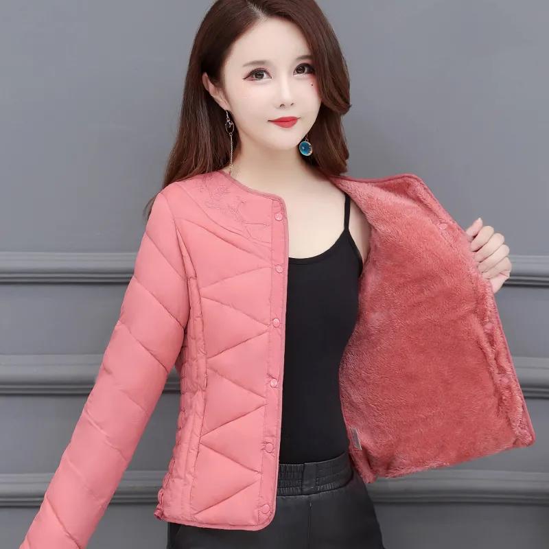 Women's Winter Padded Short Jacket Mother's Wear Velvet Thickening Middle-Aged Elderly Simple Wear Pocket Jacket