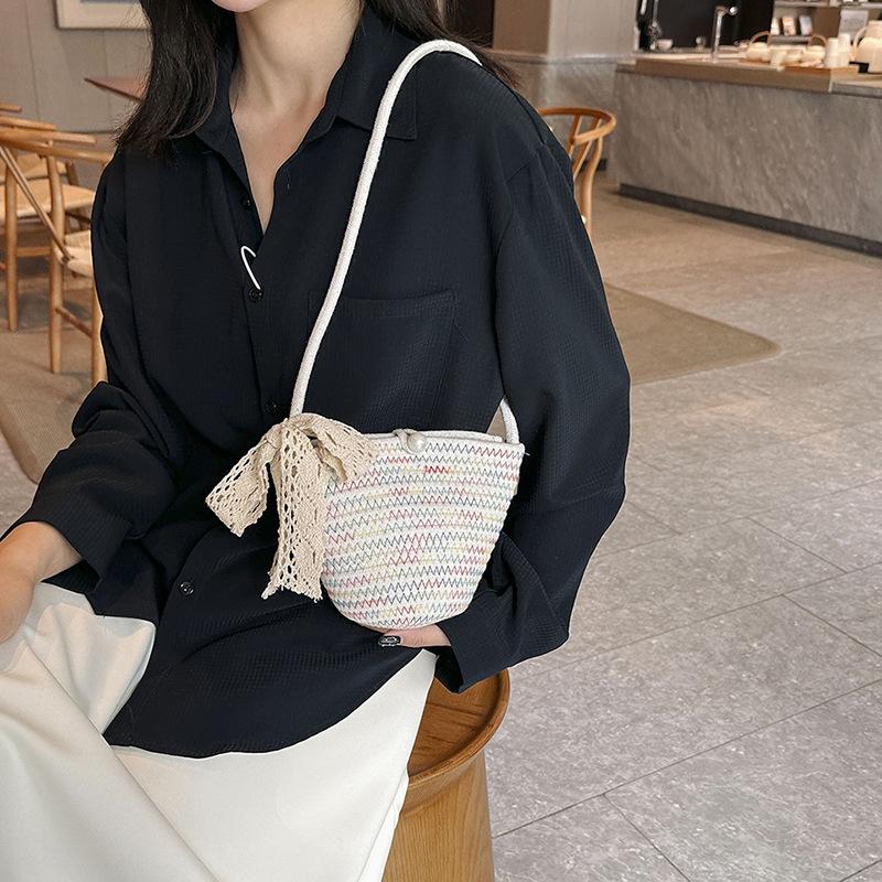 Popular Fashion Woven Bag Women's 2025 New Fashion Bucket Bag Portable Small Square Bag Color Foreign Style Messenger Bag