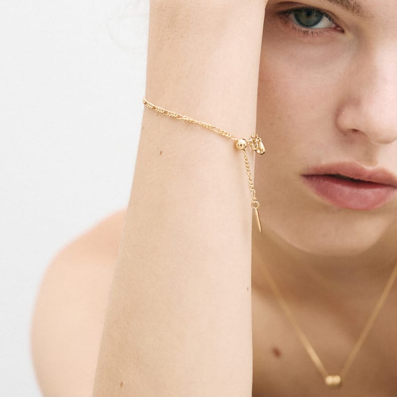 Poery Hängande Kedjearmband_Guld