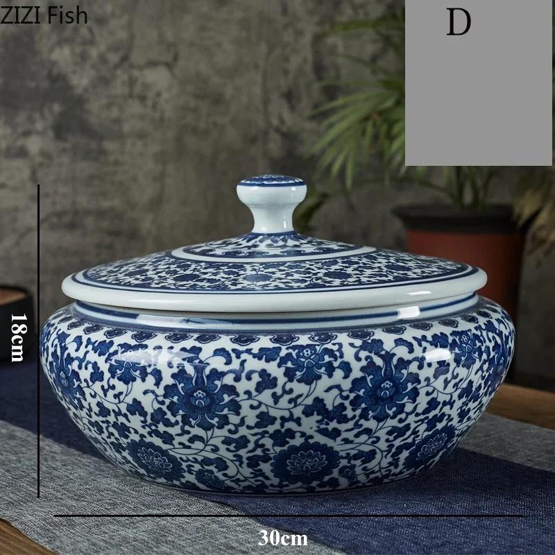 Vintage Ceramic Storage Jar with Lid Blue Flower Pattern Tea Caddy Living Room Ornament Flat Belly Ceramics Jar Home Decoration