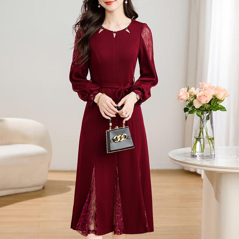 Elegant Red Long-Sleeve Mother's Banquet Dress
