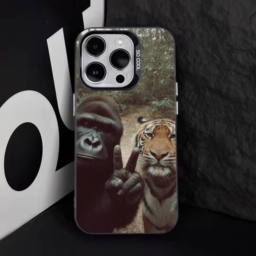 Monkey Gorilla Art Design Phone Case For iPhone 17,16,15,14,13,12,11,Pro,Max,Plus,E,Air,Mini Black Tpu Cover