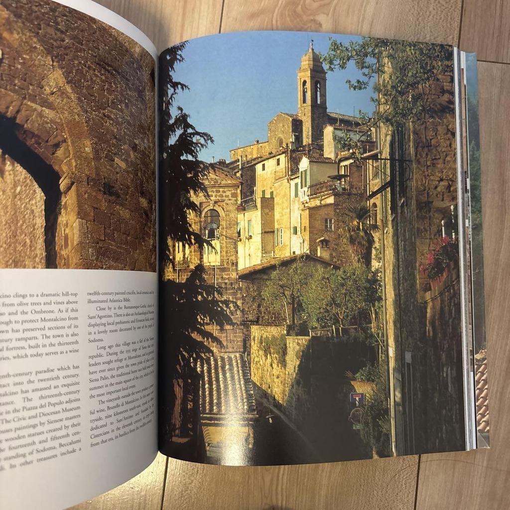 [USED] THE MOST BEAUTIFUL VILLAGES OF TUSCANY