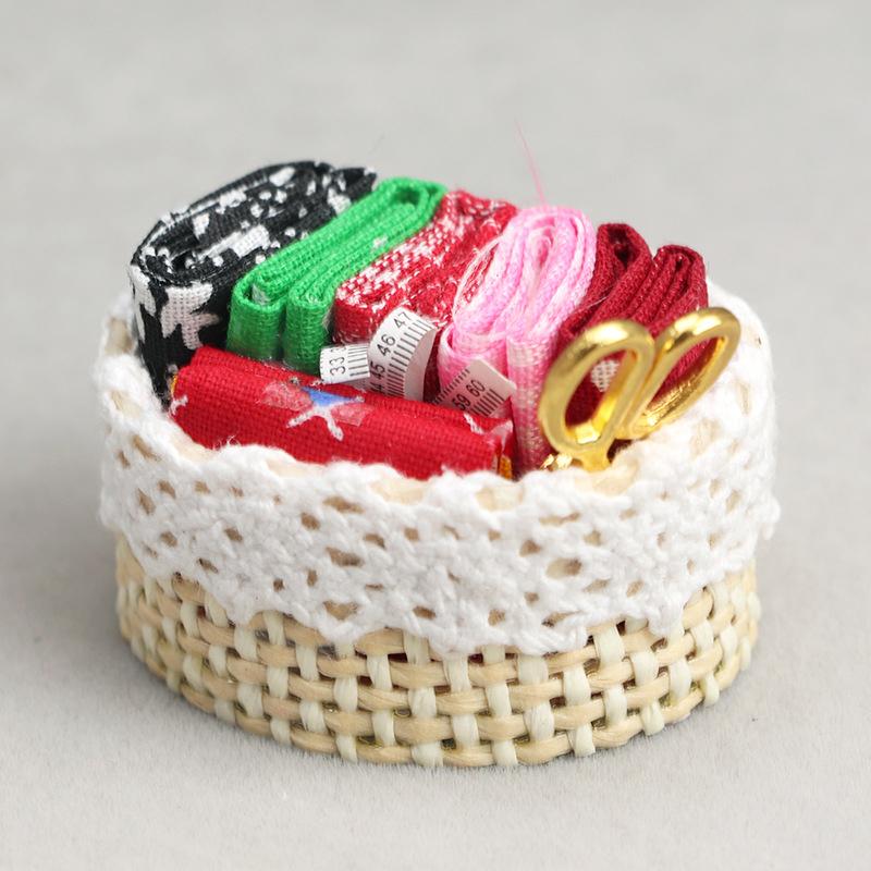 1/12 Dollhouse Miniature Accessories Mini Sewing Tools Basket Simulation Scissors Cloth Ruler For Miniature Scene Decoration
