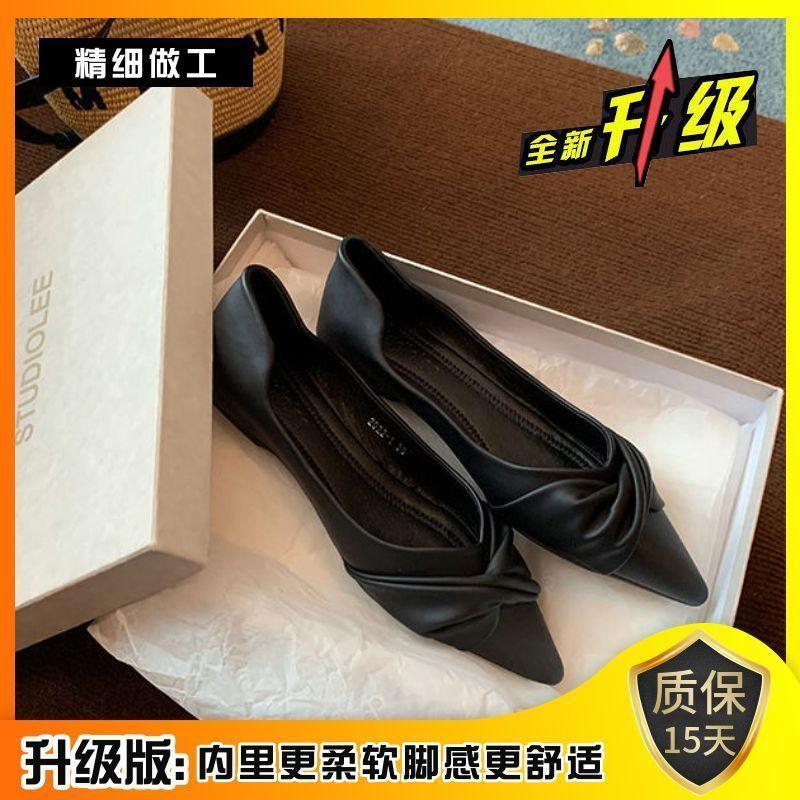 Brand 2025 New Soft Fairy Shoes Gentle Flat Bottom with Skirt Single Shoes Women's Spring Pointed Tip Laden Shoes Four Seasons Big Shoes