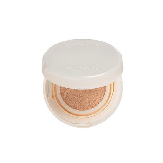 

VELY VELY Milk Tone Up Cushion SPF50 + PA +++ 15гр.