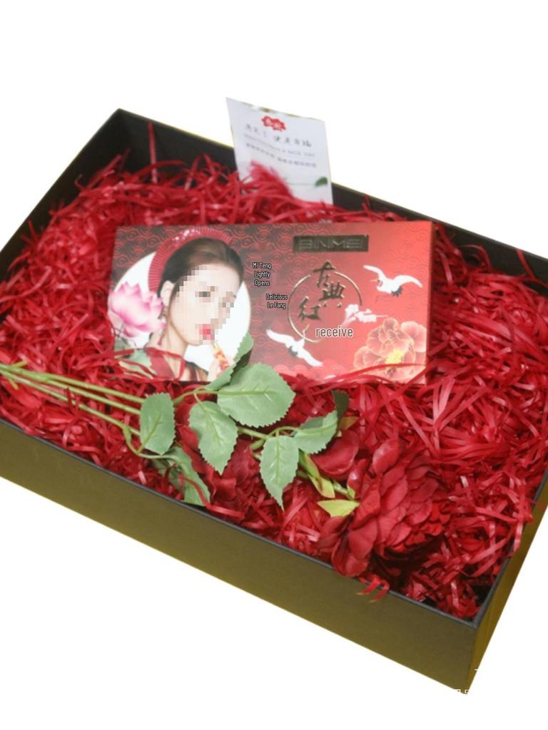 Karmesinroter Raffia-Füllstoff: Western Süßigkeitenbox Zubehör & Neujahrsgeschenk Dekoration