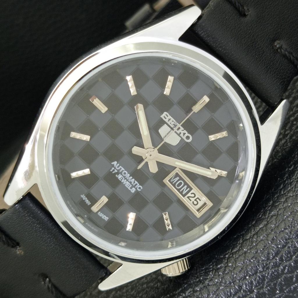 MENS VINTAGE SEIKO 5 AUTOMATIC REFURBISHED JAPAN BLACK DIAL WATCH A440428-4 Sk-a440428