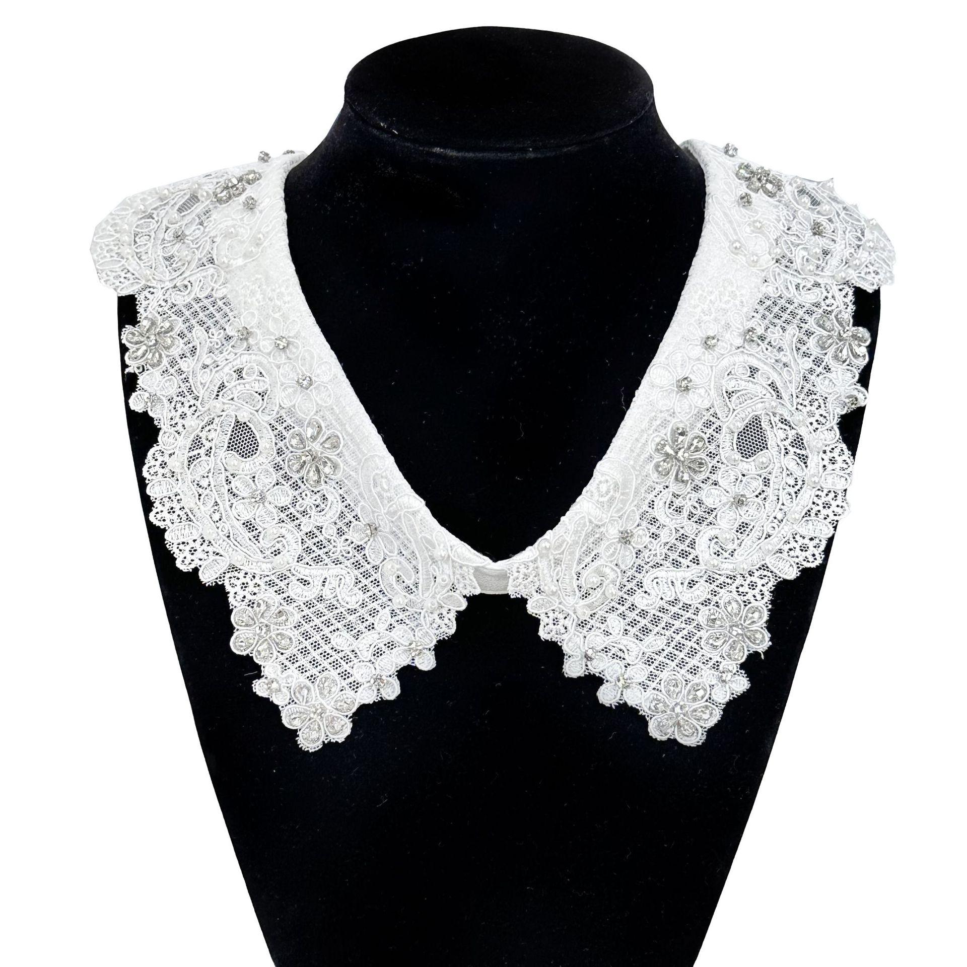 

Тяжелая промышленность Вышивка Кружево Ажурный Белый Ложный Воротник Прямой Бутик Декоративный Воротник