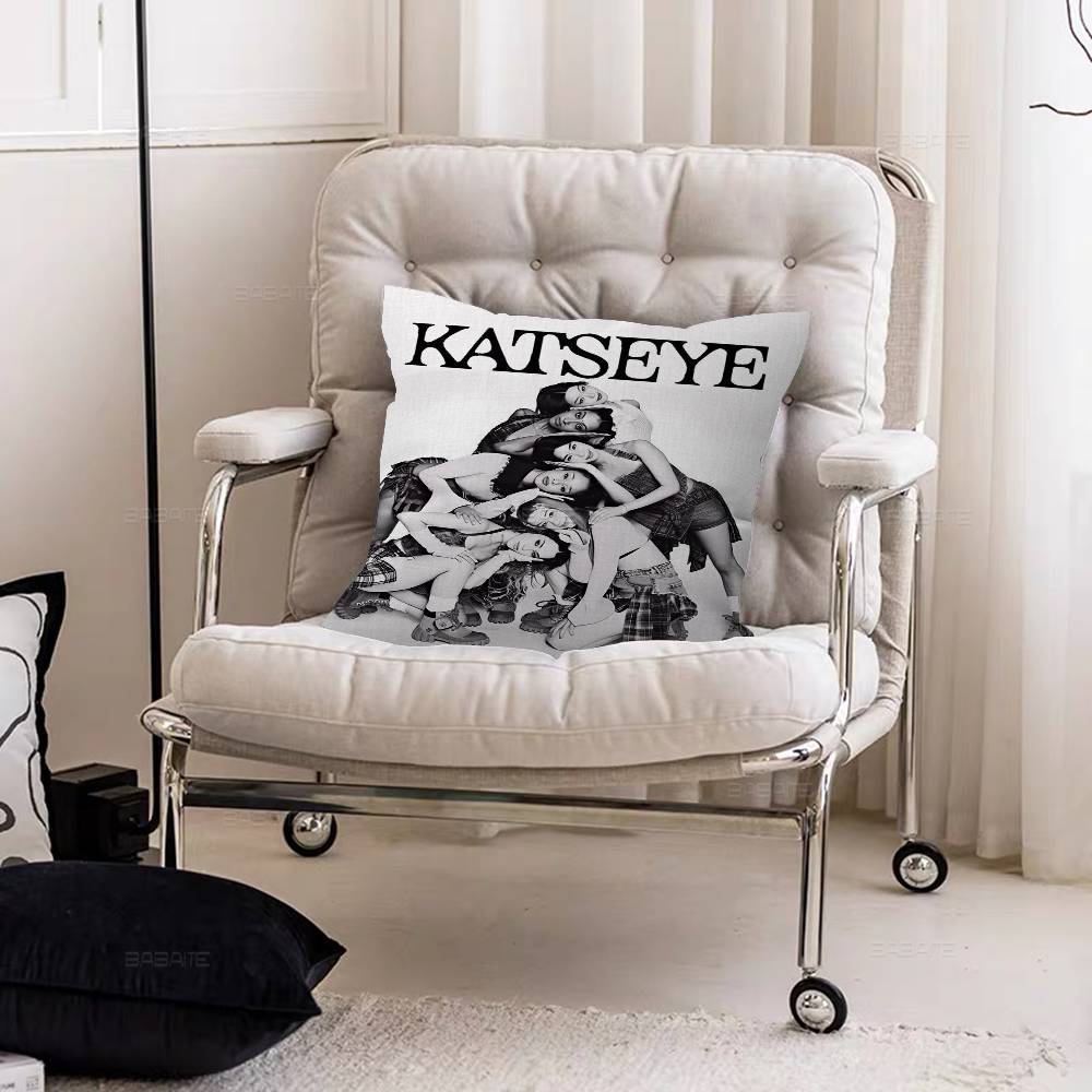 K-KATSEYE Office Cushion Pillowcase Car Cushion Cover45X45CM Lumbar Pillowcase Sofa Pillowcover