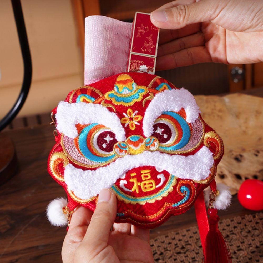 3D Embroidery Fabric Lion Dance Red Envelope Chinese Style Red Pocket Festive Crossbody Bag Gift