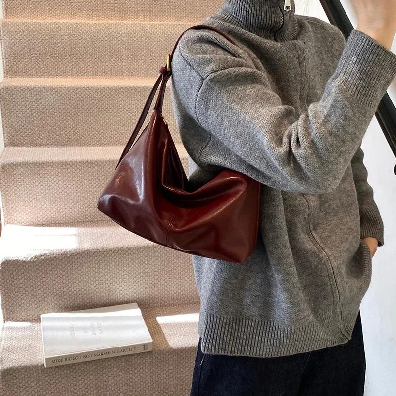 Fashi Solid Color PU Zipper Women's Shoulder Bag 2026 New Soft Versatile Simple Handbag Large Capacity Popular Crossbody Bags