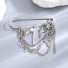 Personality Heart Star Tassel Chains Pendant Brooches for Women Men Light Luxury New Fashion Brooches Pin Clothing Accessories