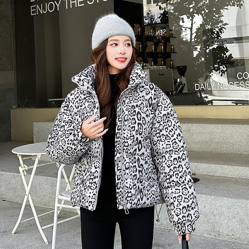 Winter new stand-up collar cotton-padded clothes, leopard print versatile women's loose and thickened women's cotton-padded jackets, short models