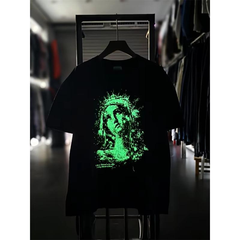 New SAINT Night Light Portrait Pattern Printed Summer New Casual Fashion Unisexs and Womens Same Tshirt