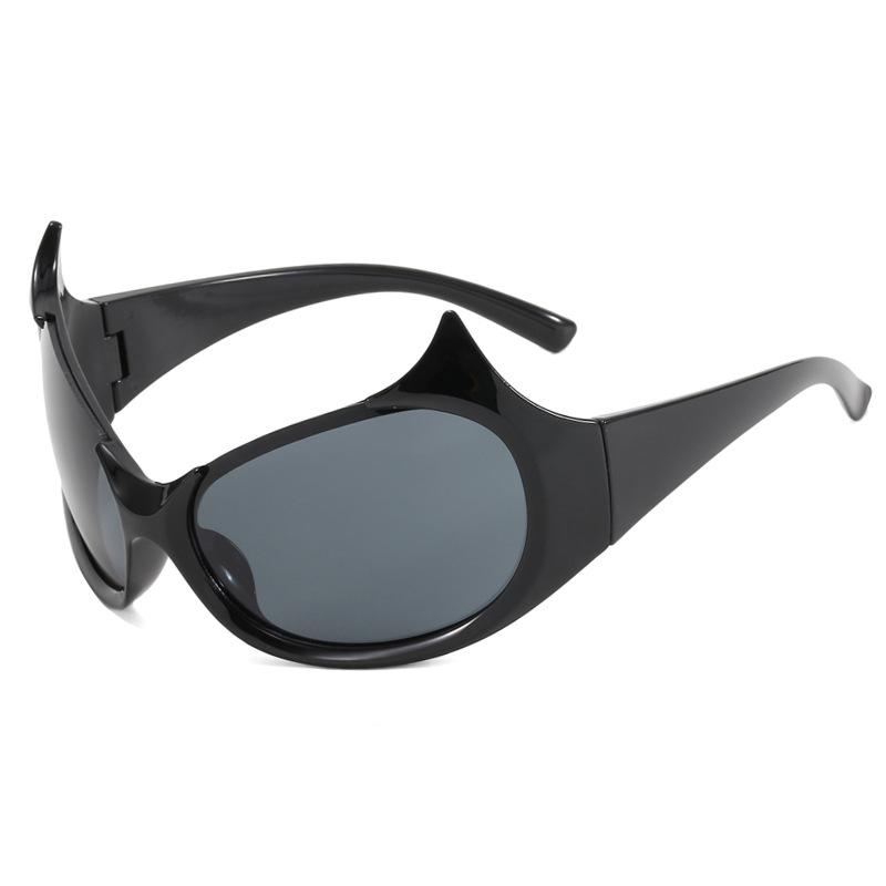 Demon Hip Hop Personality Fashion Ladies Sunglasses Funny Cool Suitable for Street Parties Stage Accessories