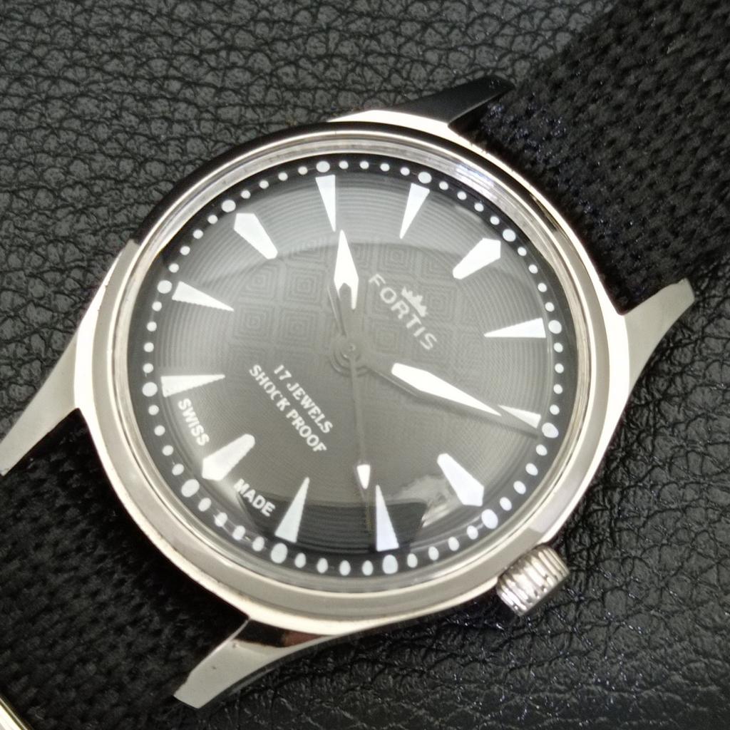 HAND-WINDING VINTAGE SWISS MENS REFURBISHED BLACK COLOR DIAL WATCH a500025-2 R151a-a500025